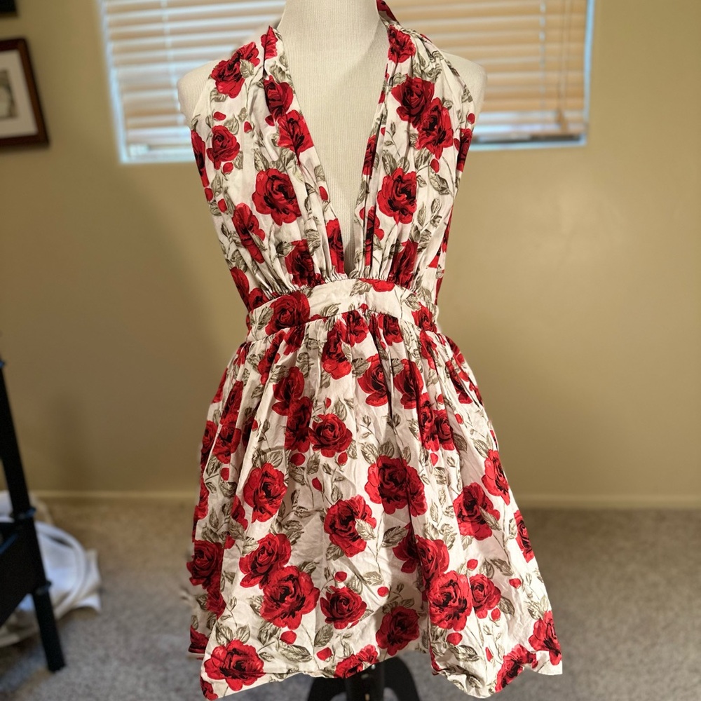 Pinup Floral Halter Dress from Hearts and found. XL